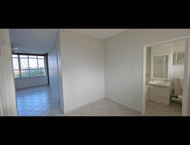 1.5 BEDROOM APARTMENT TO LET IN MORNINGSIDE